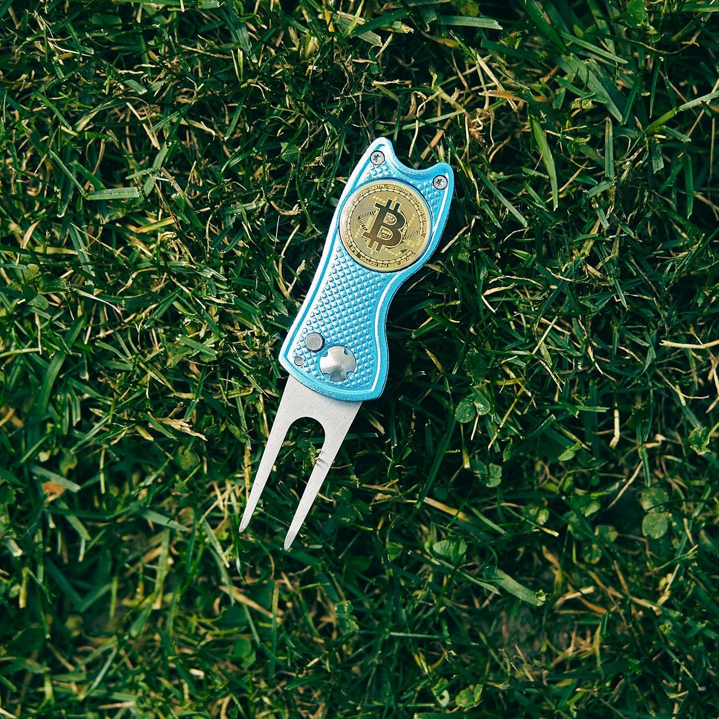 Bitcoin Golf Divot Repair Tool, All-Metal Golf Accessories - 3- in-1 Golf Multitool (Divot Tool, Ball Marker, Club Holder) | Foldable with with Pop-up Button & Magnetic Ball Marker